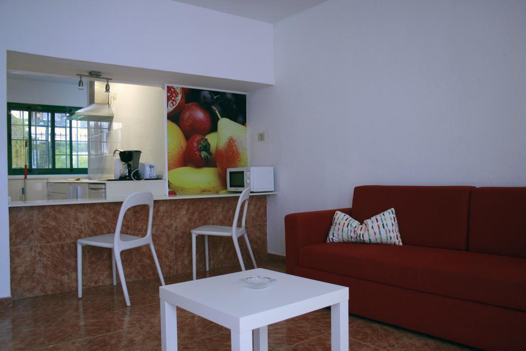 Apartamentos Guanarama Puerto del Carmen  Buitenkant foto